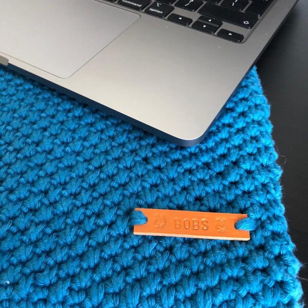 laptop-sleeve-gehaakt-04