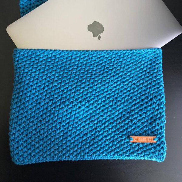 laptop-sleeve-gehaakt-03